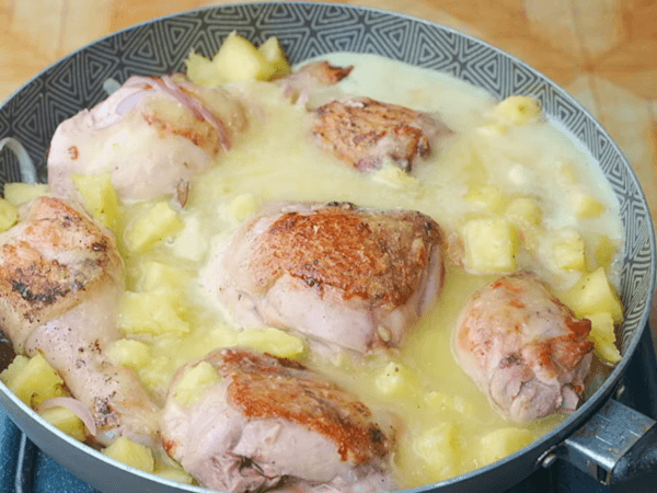 piña con pollo