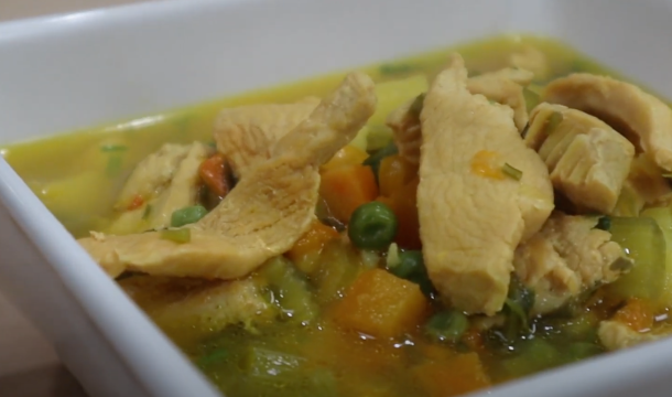 sopa de verduras con pollo receta